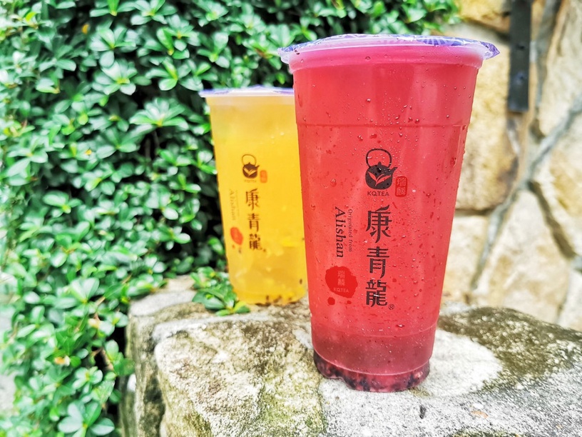 康青龍推夢幻桑葚系飲品「桑葚香檸冰茶」、「桑葚荔枝風味冰茶」,酸甜不膩4/10開賣!