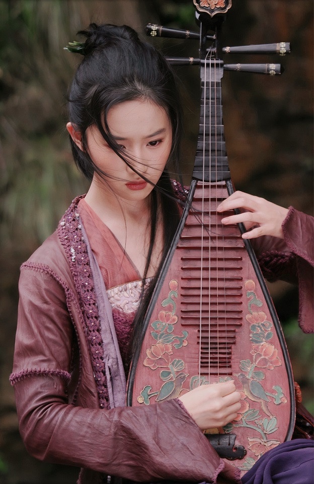 趙麗穎《有翡》新劇照舞刀帥炸!陸劇10個「令人驚艷女殺手」,她被稱為陸版「黑寡婦」