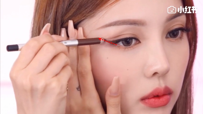 小眼、下垂衰眼必看!PONY親授3種整容級眼線畫法,溫柔眼線、上揚偷心眼線一畫就上手