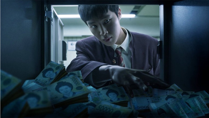 Netflix《人文教育101》金東希黑化犯重罪!預告搶錢、砍人超血腥,「暗黑校園」來臨!