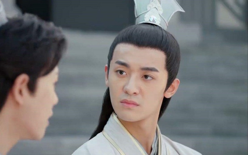 10位校園男神變古裝男神!《小美滿》龔俊就是《絕世千金》男主,林一《玲瓏》造型超帥