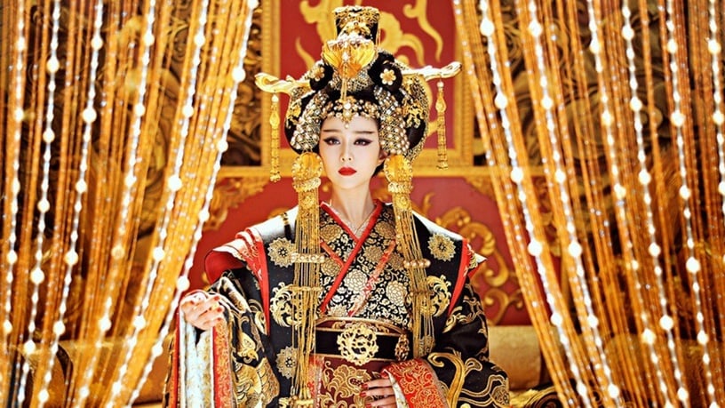 盤點古裝劇10款「巨型頭飾」!趙麗穎《知否》頂了座山,最後那位頂了個巨型電話筒
