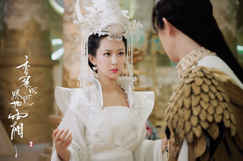 《親愛的,熱愛的》楊紫&李現拍婚紗!楊紫9個「陸劇嫁衣造型」,第八個是最驚悚黑歷史