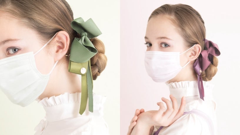 日本Malya Classic 推出一款「口罩蝴蝶結髮飾」，用於解決耳朵後側的疼痛，還能讓髮型更有造型