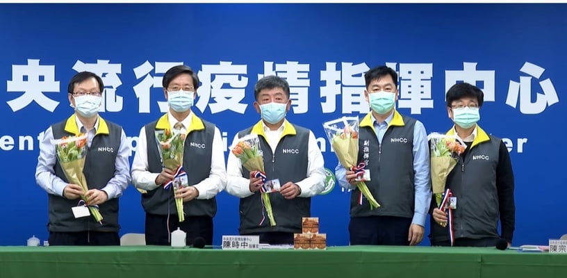 網友問爆!5款高人氣「荷蘭焦糖煎餅」推薦,快來跟著阿中部長一起吃起來~