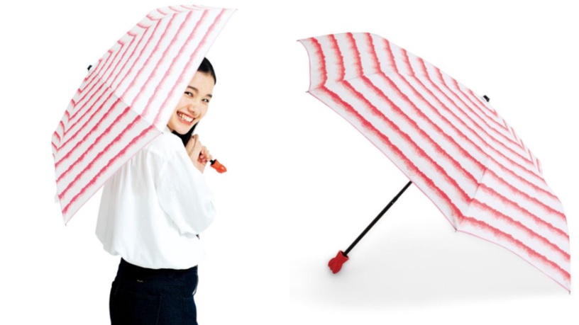 拿炸蝦遮雨想怎樣?日本超狂「炸蝦雨傘」!百分百擬真金黃麵衣、炸蝦尾巴都太「蝦」~