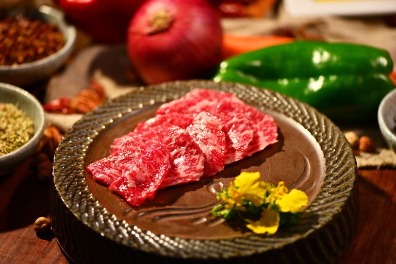 胡同燒肉X寬巷子鍋品聯手打造「胡同裏的寬巷子」,超高CP值不用千元就可以吃飽!