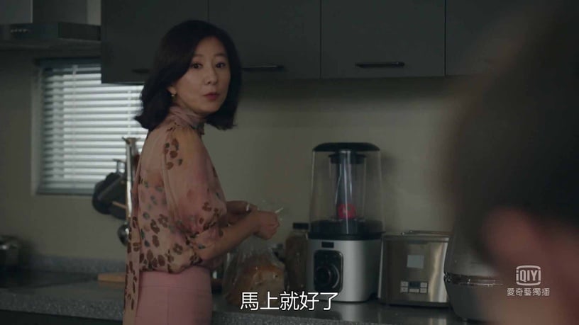 《夫婦的世界》大反轉!善雨做偽證、和前夫火辣擁吻,太狗血網友氣瘋:「有爛尾預感」