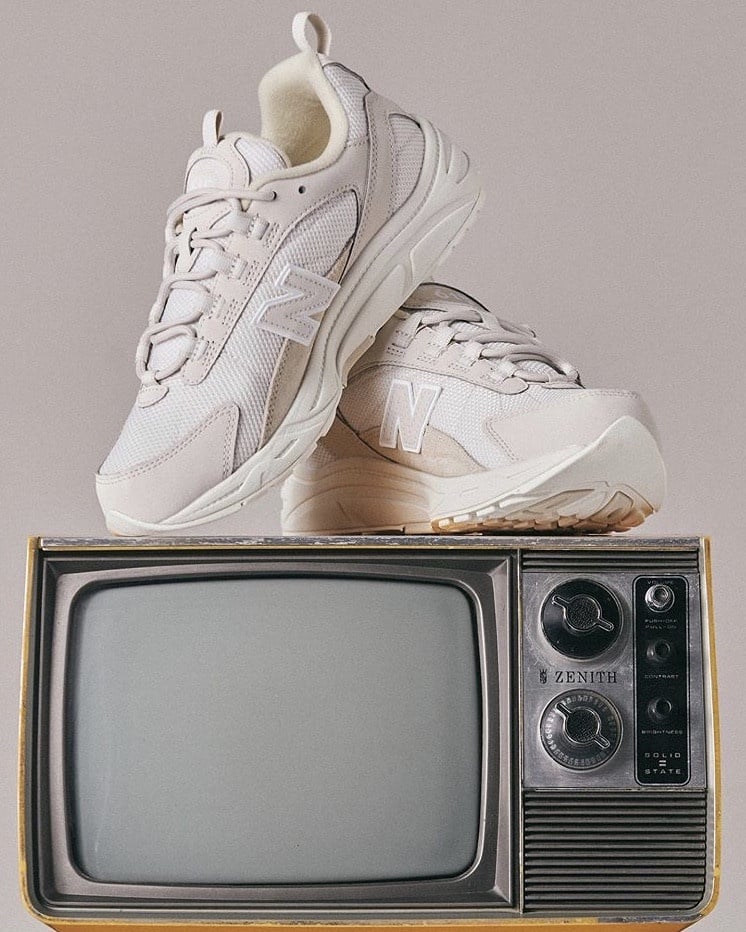 最夢幻NB限量色!New Balance x No Vacancy inn 全新「榛果奶茶650」美哭!