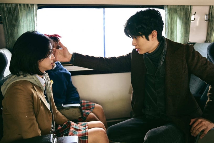 金多美《魔女2》2022年7月上映!李鍾碩加盟演出,《魔女》世界觀擴大、崔宇植將復活?