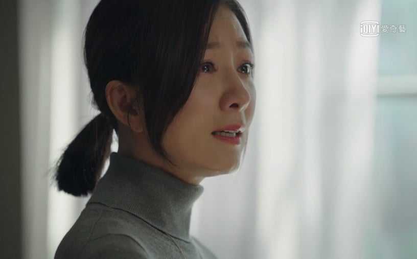 《夫婦的世界》金喜愛太會演!金喜愛霸氣碾壓小三、海邊絕望想自殺,是「影后級演技」