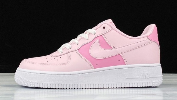 Nike Air Force 1 草莓牛奶粉