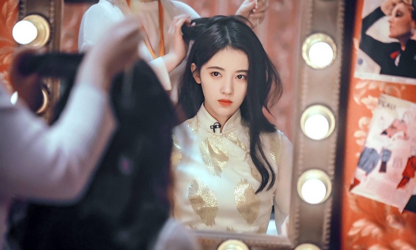《韞色過濃》張予曦旗袍美炸!10位陸劇旗袍女郎,趙麗穎優雅、鞠婧禕仙,第三位最經典