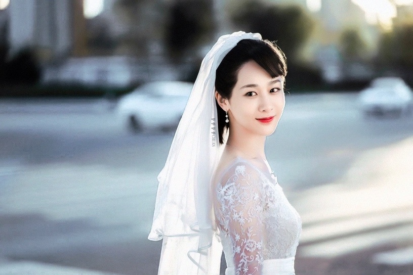 迪麗熱巴《幸福,觸手可及》婚紗超美!10個陸劇裡最美婚紗造型,楊紫好甜,劉詩詩好仙