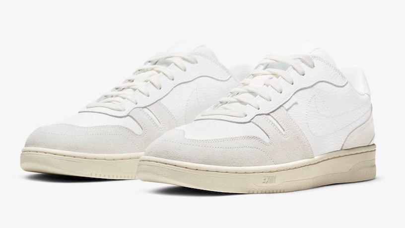 Nike Platinum Tint squash-type