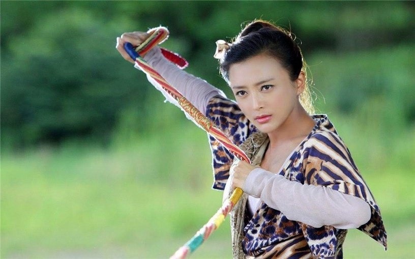 微博票選「古裝適配度最高的明星」:秦嵐《延禧攻略》、《楚漢傳奇》、《大唐女將樊梨花》