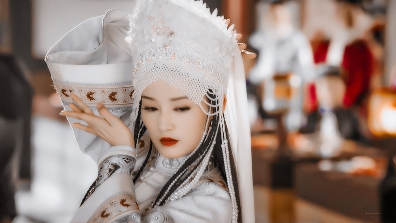 微博票選「古裝適配度最高的明星」:李沁《慶餘年》、《南歌》、《如懿傳》、《狼殿下》、《楚喬傳》