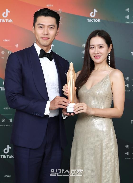 2020第56屆百想頒獎禮,《愛的迫降》玄彬&孫藝珍CP又發糖!