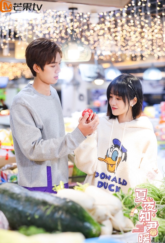 六月陸劇男主8:鄧超元 飾演《夏夜知君暖》君夜