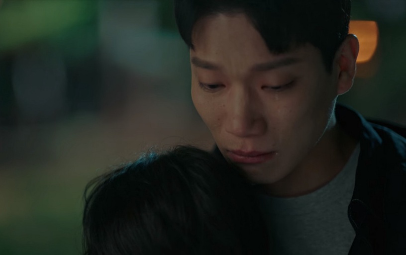 《The King:永遠的君主》結局評價4:薪栽跟媽媽擁抱,感動好評!
