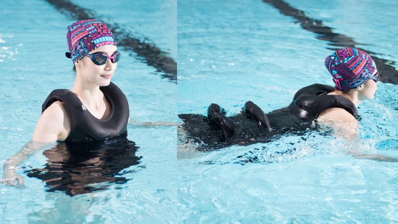迪卡儂設計了這款超狂的「漂浮式游泳啟蒙泳裝」！想知道這件泳裝到底多有趣，就快右滑看介紹吧～
