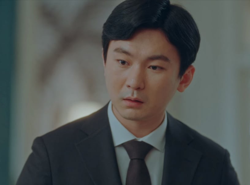 《The King:永遠的君主》致敬的彩蛋細節5:總理版《金秘書為何那樣》
