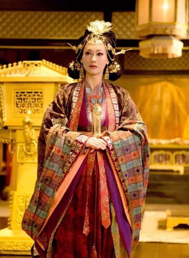 《怪你過分美麗》熟面孔演員3:惠英紅《大玉儿傳奇》、《末代皇帝傳奇》、《傾世皇妃》、《宮心計》