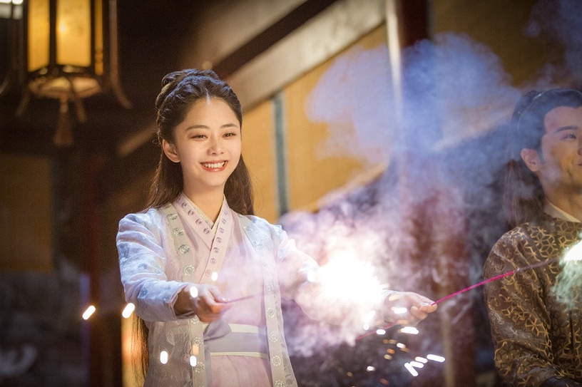 陸網評選2020上半年古裝女神TOP 1:譚松韻《錦衣之下》