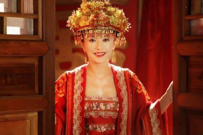 秦嵐古裝角色4:秦嵐 飾演《第一茶莊》沈玉琦