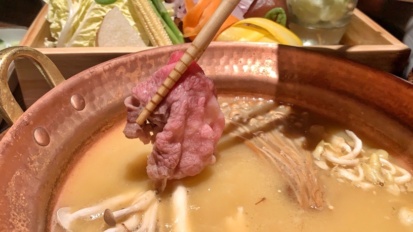 海膽+和牛超奢華!黑毛屋本家推「北海道海膽涮涮鍋」,和牛嫩海膽鮮,最後吃碗海膽粥