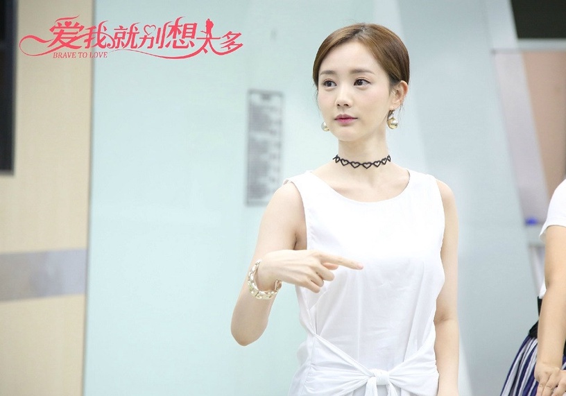 新晉小花待播劇10:李一桐《了不起的女孩》、《親愛的,摯愛的》、《大唐兒女行》、《特戰榮耀》、《愛我就別想太多》、《只為那一刻與你相見》