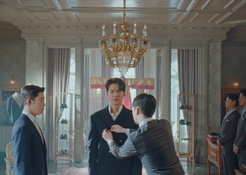 《The King:永遠的君主》李敏鎬皇宮介紹4:皇帝的試衣間