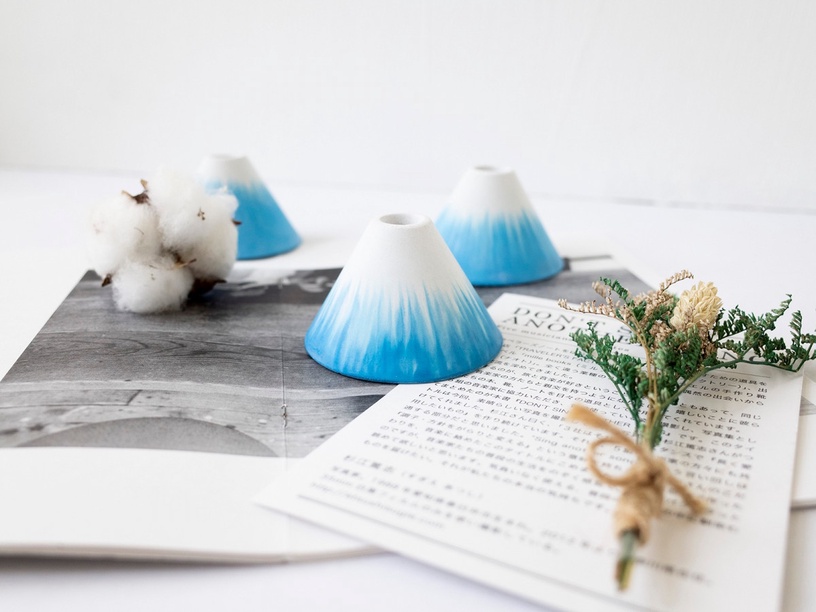 無所視室HANG AROUND 水泥富士小山NT$ 450