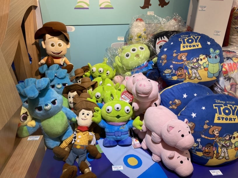 玩具總動員經典場景現身CAFE!N!「Toy Story House」登場