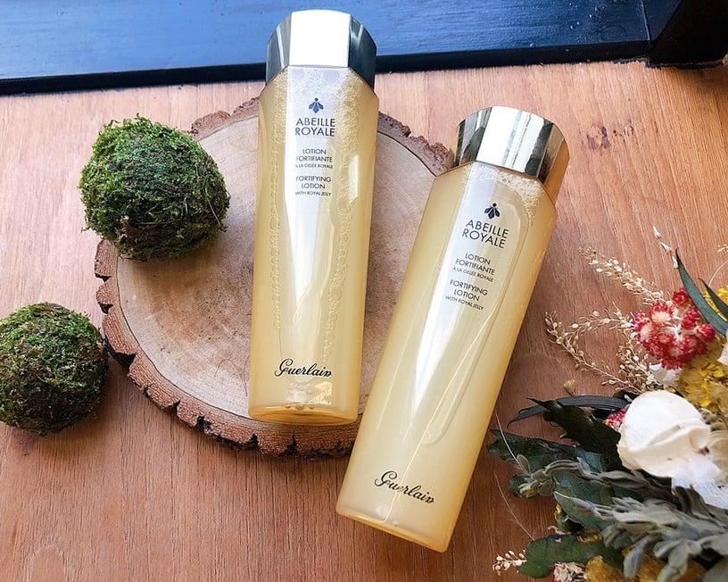 化妝水推薦1:嬌蘭 皇家蜂王乳蜜露 150ml/300ml,NT.2750/4350