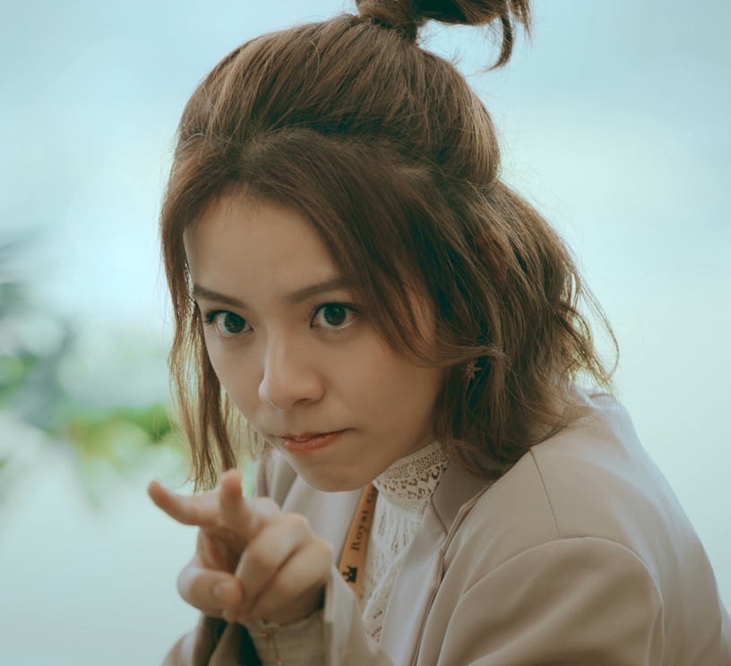 《浪漫輸給你》宋芸樺穿越進小說!目標「攻略總裁」,讓霸道總裁愛上她!