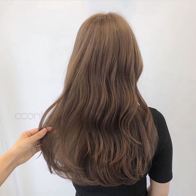 徐睿知、Lisa「黑髮範本」推薦!髮型師黃皮必染顯白深髮色,膚色白皙通透、掃黃顯嫩