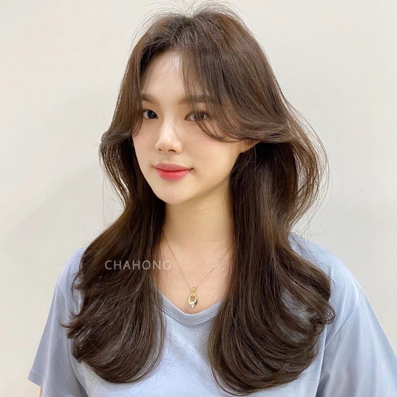 徐睿知、Lisa「黑髮範本」推薦!髮型師黃皮必染顯白深髮色,膚色白皙通透、掃黃顯嫩