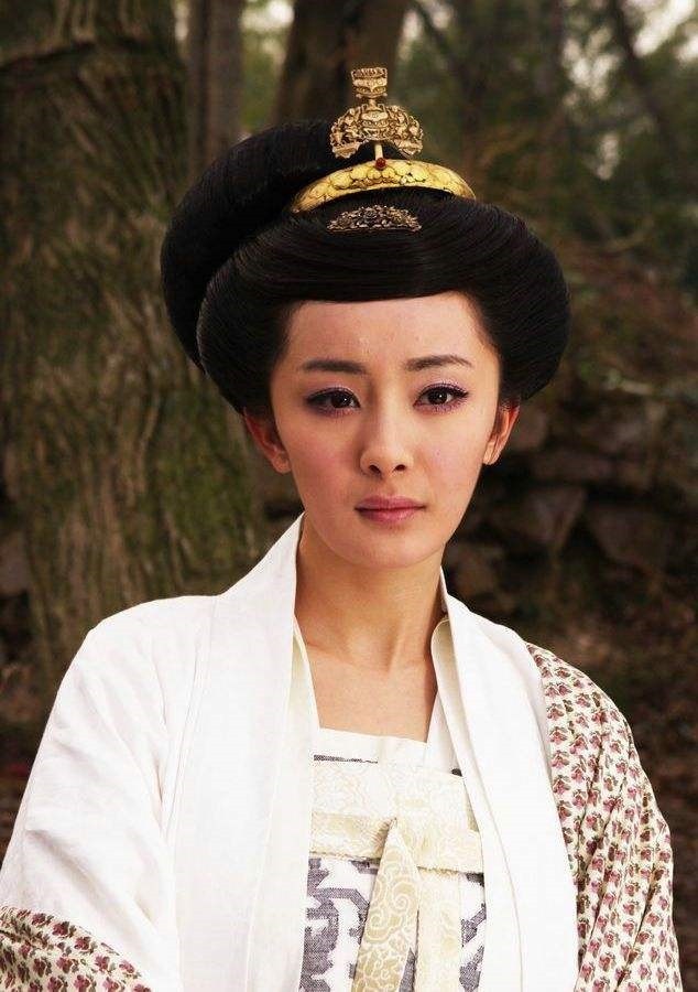 古裝劇「唐宮美人」9:楊冪 飾演《唐宮美人天下》青鸞