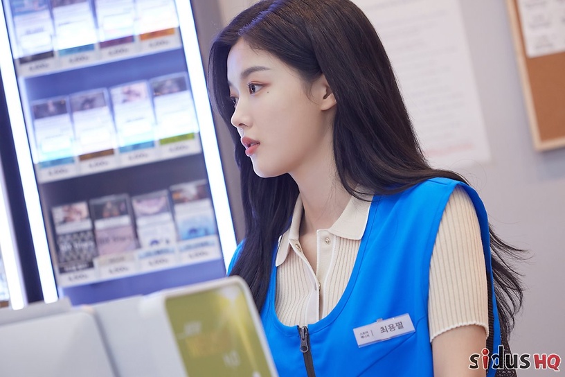 《便利店新星》金裕貞好會哭!笑起來是元氣少女,一哭卻讓人超心疼