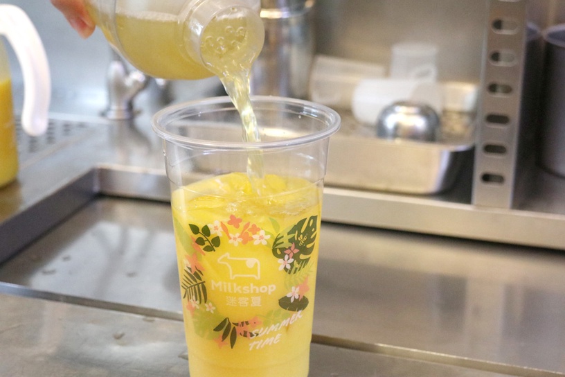 迷客夏「茉夏芒果綠茶」L杯/售價60元