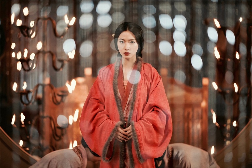 《乘風破浪的姐姐》後宮寵妃角色8:萬茜 飾演《三國機密之潛龍在淵》伏壽