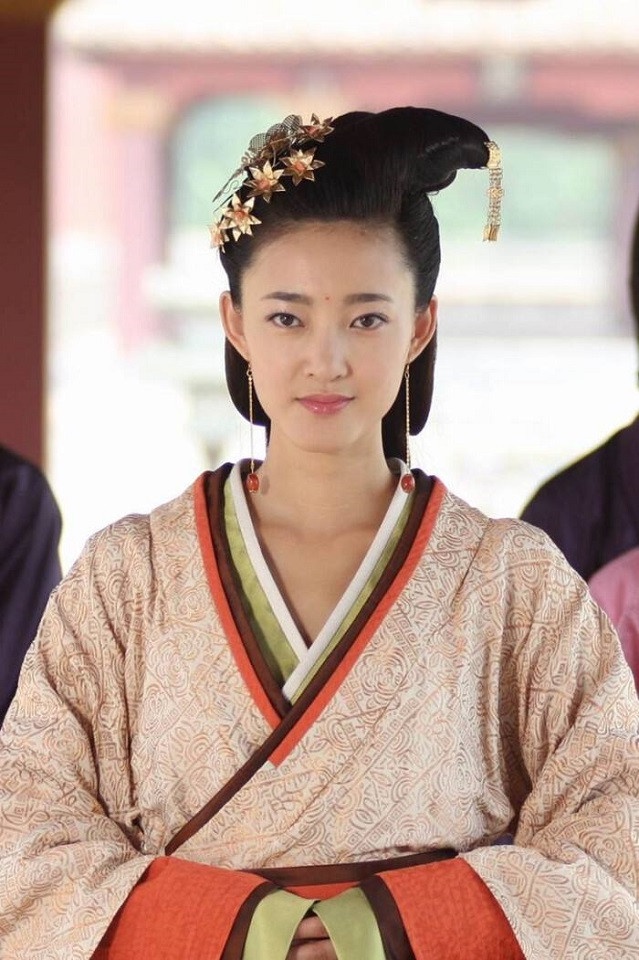 《乘風破浪的姐姐》後宮寵妃角色10:王麗坤 飾演《美人心計》聶慎兒