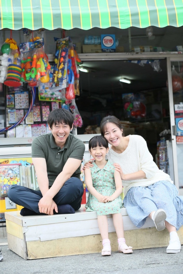《屍速列車2:感染半島》李蕊作品回顧:7歲出演電影《素媛》,感動無數觀眾