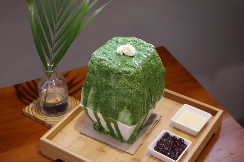 浮誇芋泥瀑布!桃園網美冰店「Garden 313」手工堆疊的方形冰酥,口感真的超酷