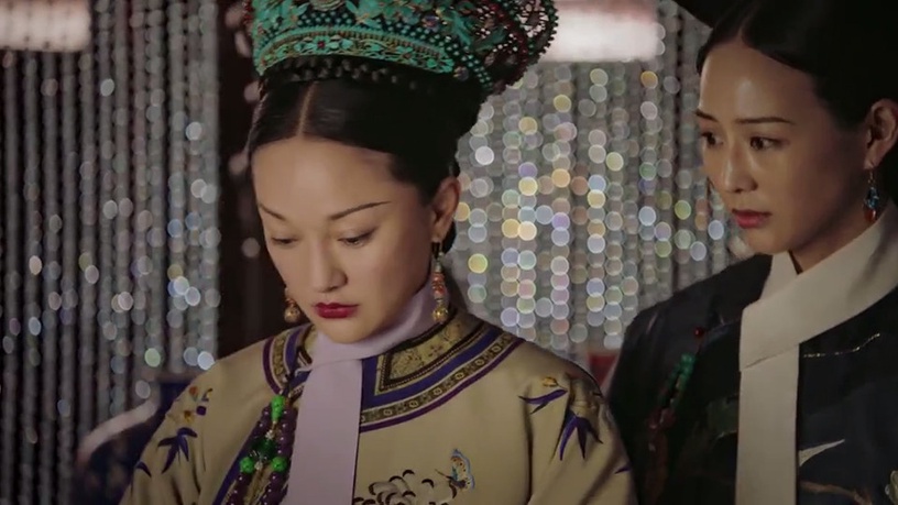 《如懿傳》扇耳光名場面10:乾隆為了寒香見扇如懿耳光