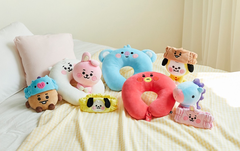 BT21推出全新超萌「BT21寶寶頸枕&髮帶」,還有實用手鏡、零錢包通通必收