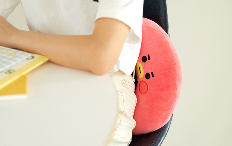 BT21推出全新超萌「BT21寶寶頸枕&髮帶」,還有實用手鏡、零錢包通通必收