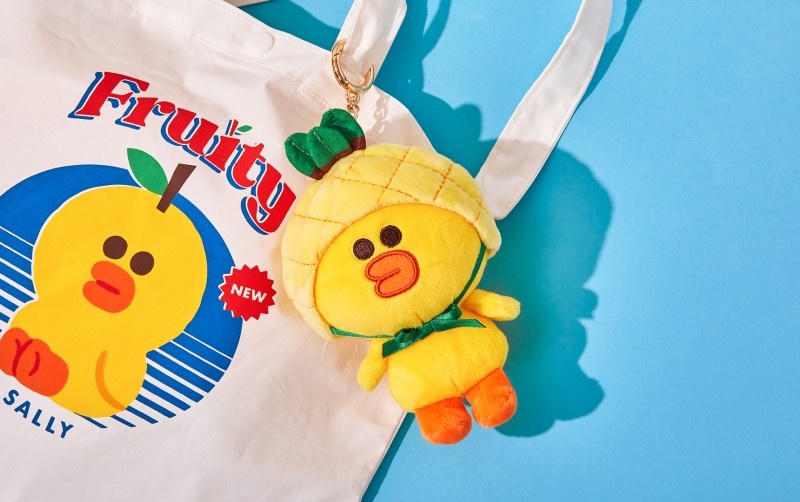 Line Friends「夏季水果系列」上市!熊大與莎莉變身超萌鳳梨,陪你清爽過一夏!
