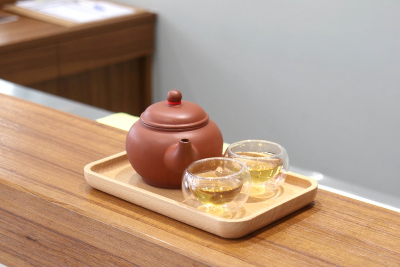 台北美食「軟食力」行天宮二店:烏龍茶